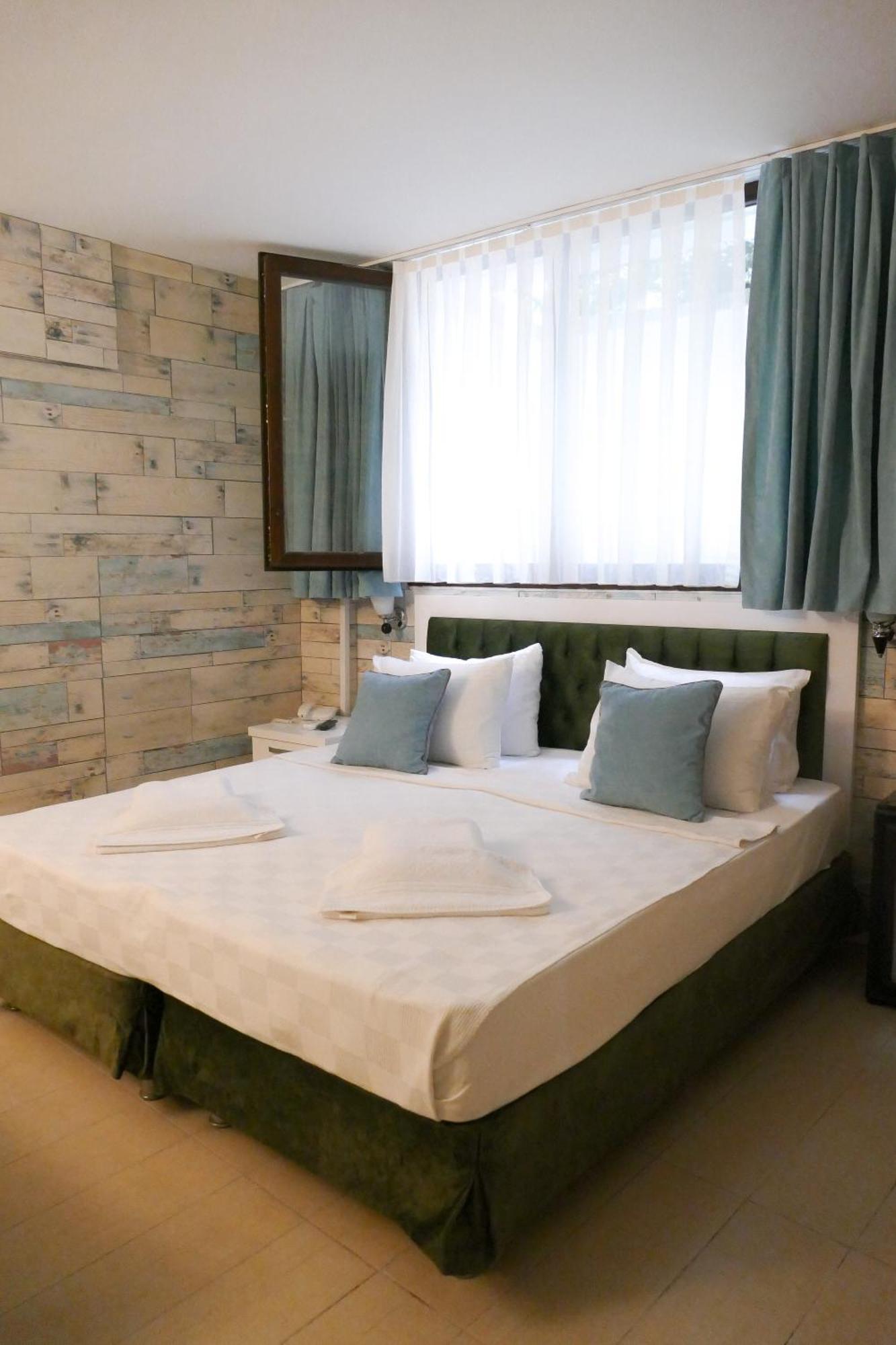 Tasquartas Otel Alaçatı Esterno foto
